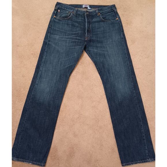 Levis 501 Jeans Mens 36 X 34 Blue Medium Wash Button Fly - Picture 1 of 7